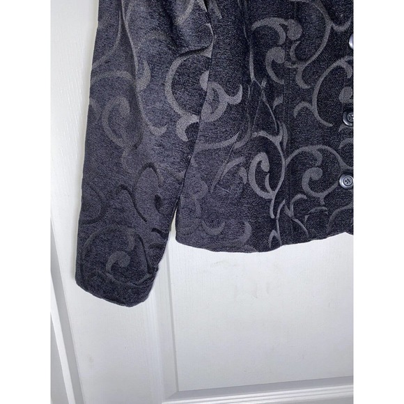 Croft & Barrow Floral Embossed Black Long Sleeve Velvet Jacket Size M Button Top - Picture 3 of 16